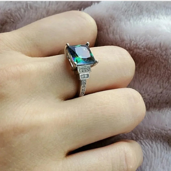 925 Sterling Silver Mystic Topaz Princess Cut Ring - Picture 5 of 5